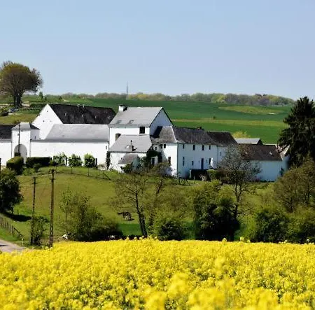 La Ferme De Basseilles Country house *